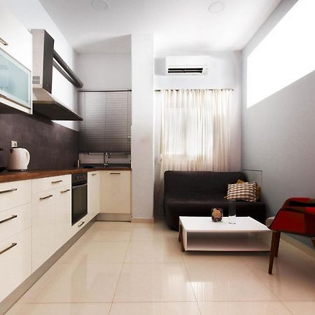 Twin Lofts Ταξιαρχών, A Kalamatastay Property Εξωτερικό φωτογραφία