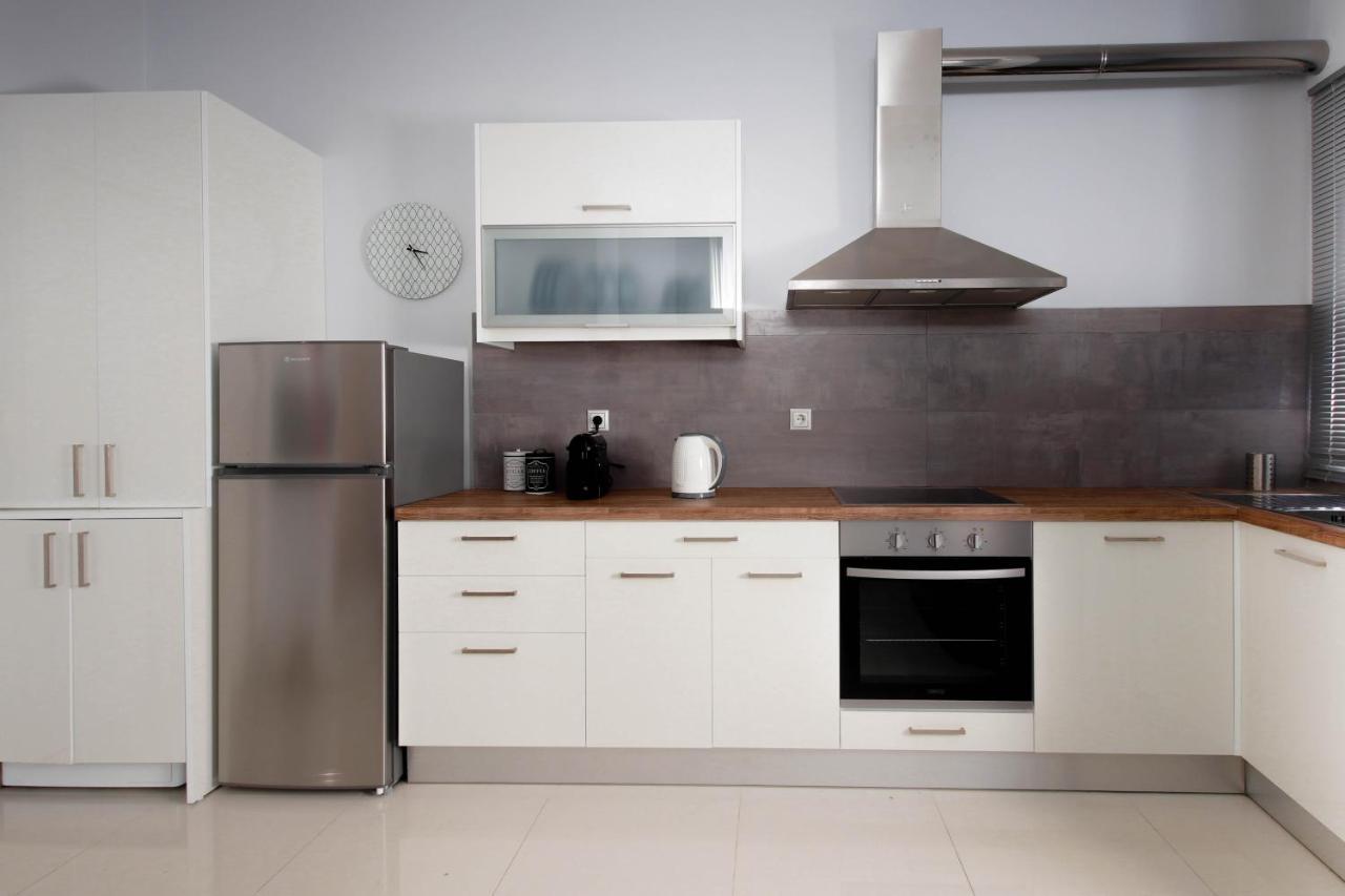 Twin Lofts Ταξιαρχών, A Kalamatastay Property Εξωτερικό φωτογραφία